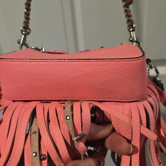 πCoach 1941 Wild Tea Rose Fringe Dinky bag KISSLOCK INSIDE! - Picture 4 of 12